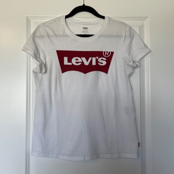 Women’s White Levi’s Logo T-Shirt Size Small - Picture 3 of 6